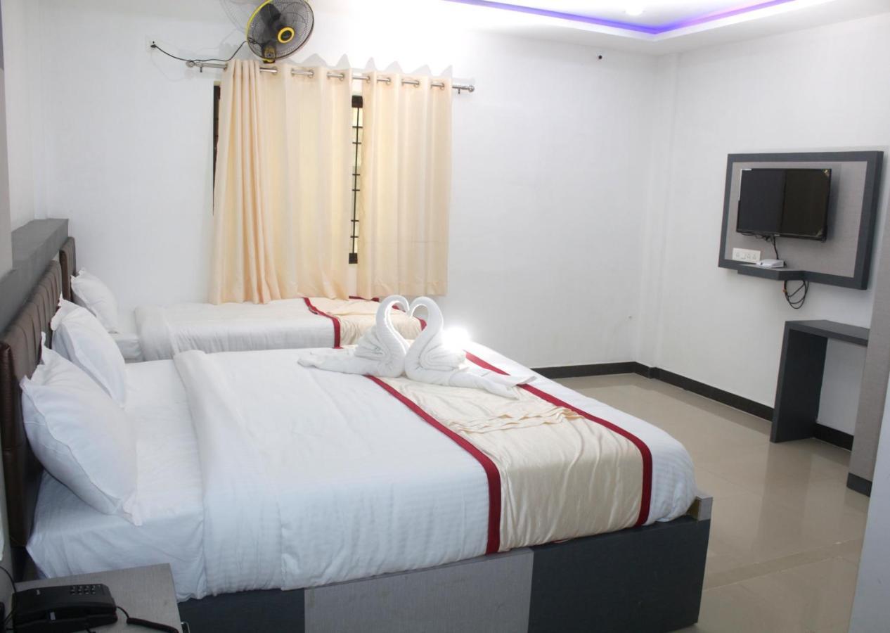 Hotel Shawrya The Grand Madikeri Ngoại thất bức ảnh