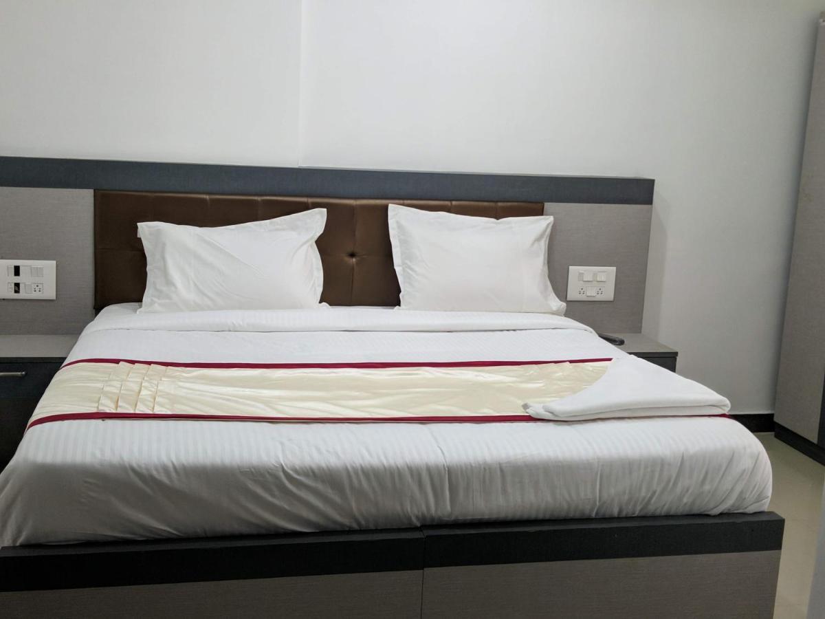 Hotel Shawrya The Grand Madikeri Ngoại thất bức ảnh